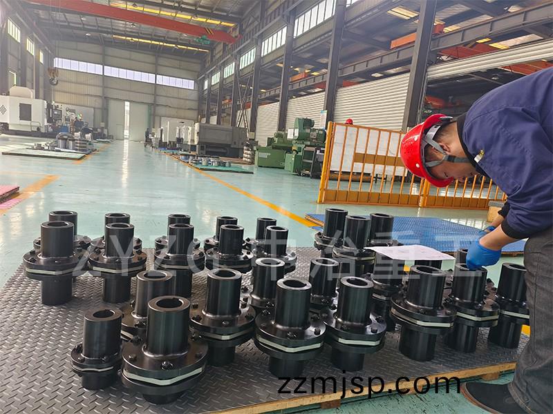 膜片聯(lian)軸器 膜(mo)片聯軸器(qi)